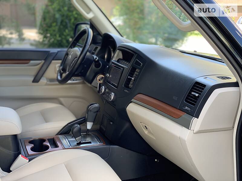 Позашляховик / Кросовер Mitsubishi Pajero Wagon 2008 в Івано-Франківську