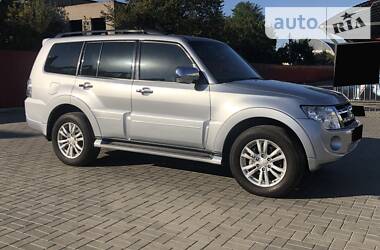 Внедорожник / Кроссовер Mitsubishi Pajero Wagon 2012 в Херсоне