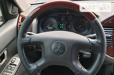 Внедорожник / Кроссовер Mitsubishi Pajero Wagon 2006 в 