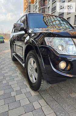 Внедорожник / Кроссовер Mitsubishi Pajero Wagon 2008 в Ивано-Франковске