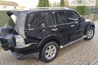 Внедорожник / Кроссовер Mitsubishi Pajero Wagon 2007 в Хмельницком