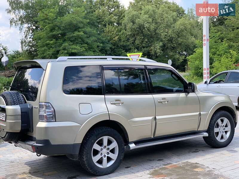 Позашляховик / Кросовер Mitsubishi Pajero Wagon 2008 в Хмельницькому