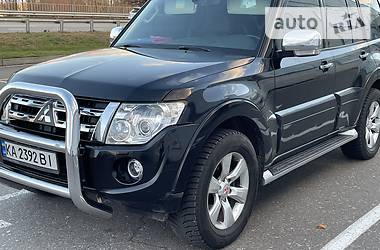 Позашляховик / Кросовер Mitsubishi Pajero Wagon 2012 в 