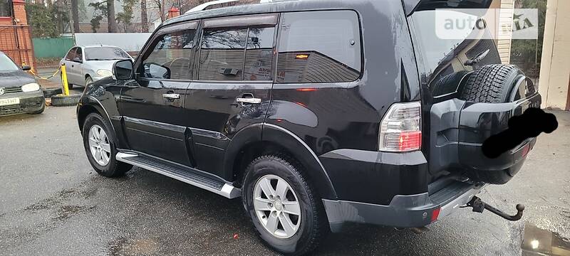 Внедорожник / Кроссовер Mitsubishi Pajero Wagon 2008 в Тячеве