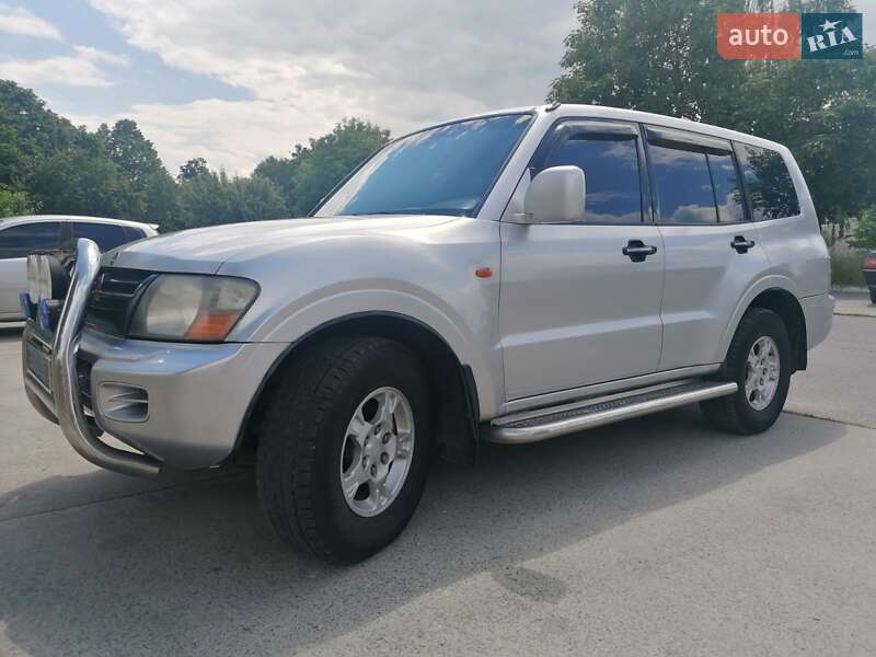 Позашляховик / Кросовер Mitsubishi Pajero Wagon 2000 в Звягелі