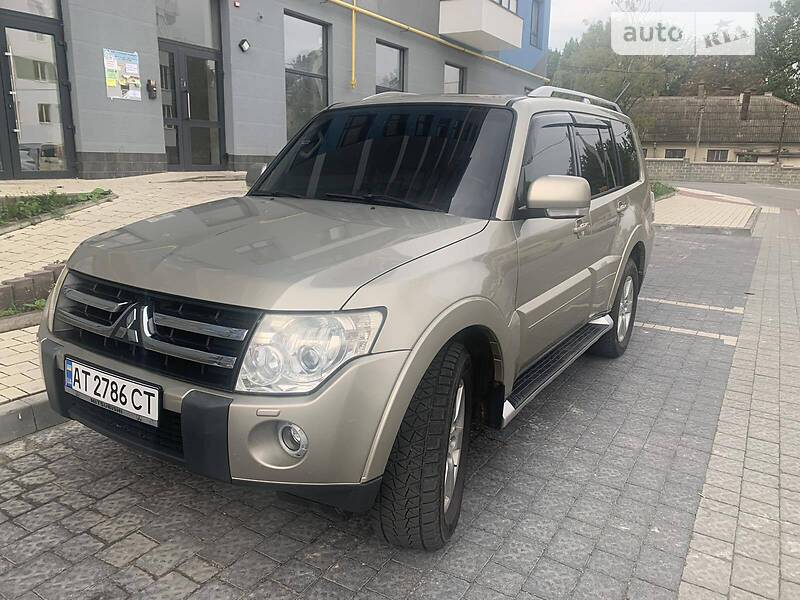 Внедорожник / Кроссовер Mitsubishi Pajero Wagon 2008 в Ивано-Франковске фото 2 Внедорожник / Кроссовер Mitsubishi Pajero Wagon 2008 в Ивано-Франковске