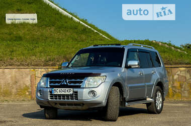 Внедорожник / Кроссовер Mitsubishi Pajero Wagon 2007 в 