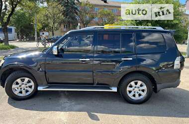 Внедорожник / Кроссовер Mitsubishi Pajero Wagon 2007 в 