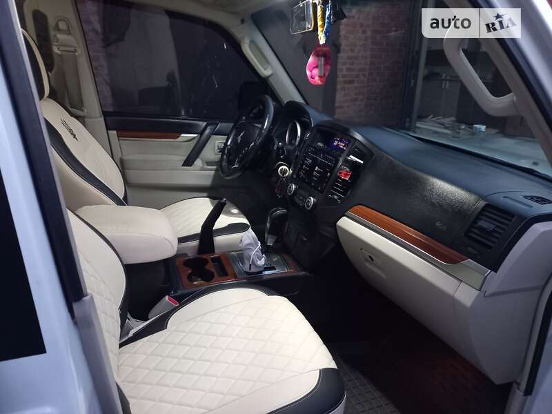Внедорожник / Кроссовер Mitsubishi Pajero Wagon 2007 в Полтаве