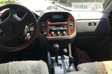 Внедорожник / Кроссовер Mitsubishi Pajero Wagon 2006 в Львове