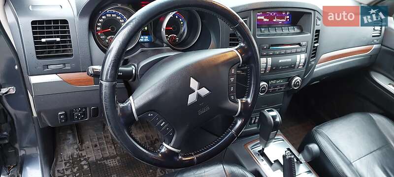 Внедорожник / Кроссовер Mitsubishi Pajero Wagon 2008 в Львове