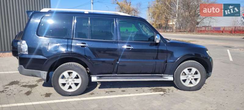 Внедорожник / Кроссовер Mitsubishi Pajero Wagon 2008 в Житомире фото 3 Внедорожник / Кроссовер Mitsubishi Pajero Wagon 2008 в Житомире