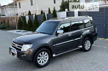 Внедорожник / Кроссовер Mitsubishi Pajero Wagon 2011 в Одессе