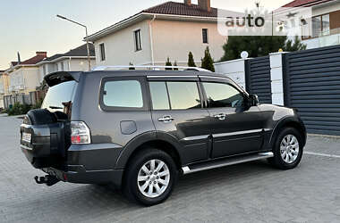 Внедорожник / Кроссовер Mitsubishi Pajero Wagon 2011 в Одессе