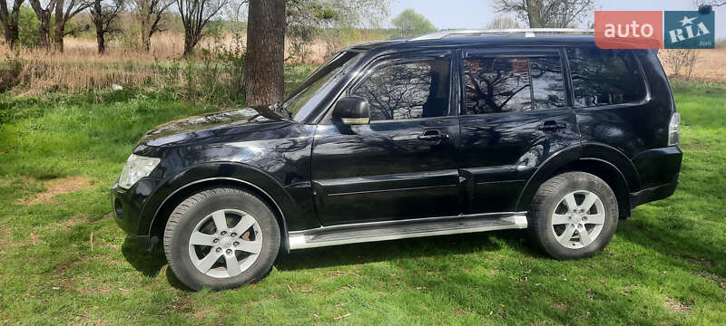 Внедорожник / Кроссовер Mitsubishi Pajero Wagon 2008 в Харькове