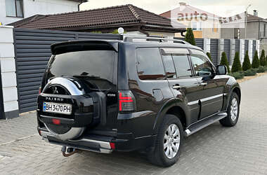 Внедорожник / Кроссовер Mitsubishi Pajero Wagon 2010 в Одессе