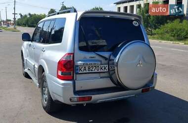 Внедорожник / Кроссовер Mitsubishi Pajero Wagon 2005 в Киеве