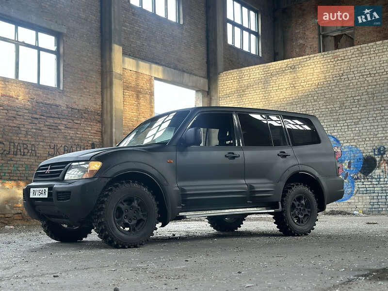 Внедорожник / Кроссовер Mitsubishi Pajero Wagon 2004 в Сарнах