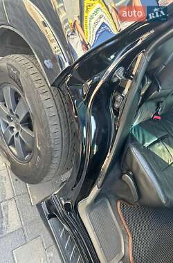 Внедорожник / Кроссовер Mitsubishi Pajero Wagon 2006 в 