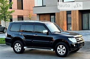 Позашляховик / Кросовер Mitsubishi Pajero Wagon 2009 в Дніпрі