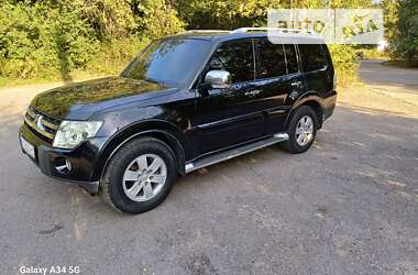 Позашляховик / Кросовер Mitsubishi Pajero Wagon 2008 в Львові