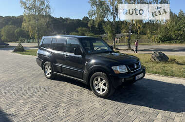 Внедорожник / Кроссовер Mitsubishi Pajero Wagon 2006 в Немирове