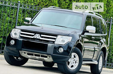 Позашляховик / Кросовер Mitsubishi Pajero Wagon 2009 в Одесі