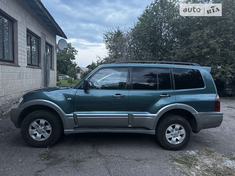 Внедорожник / Кроссовер Mitsubishi Pajero Wagon 2004 в Черкассах