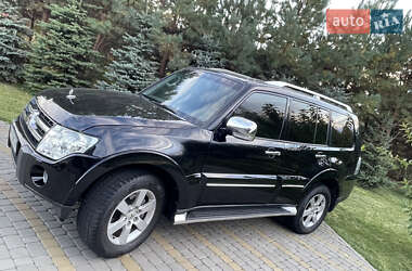 Позашляховик / Кросовер Mitsubishi Pajero Wagon 2008 в Луцьку