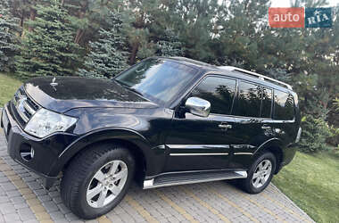 Позашляховик / Кросовер Mitsubishi Pajero Wagon 2008 в Луцьку