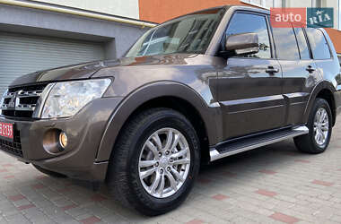 Внедорожник / Кроссовер Mitsubishi Pajero Wagon 2012 в Ивано-Франковске