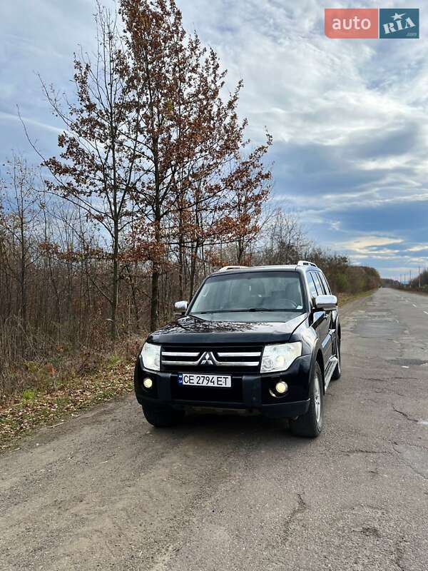 Внедорожник / Кроссовер Mitsubishi Pajero Wagon 2008 в Черновцах