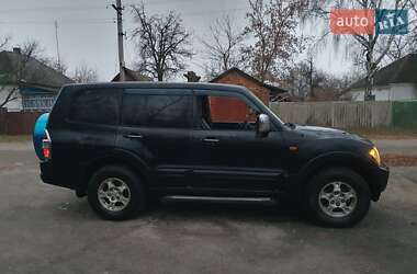 Внедорожник / Кроссовер Mitsubishi Pajero Wagon 2001 в 