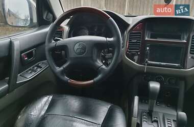 Внедорожник / Кроссовер Mitsubishi Pajero Wagon 2001 в 