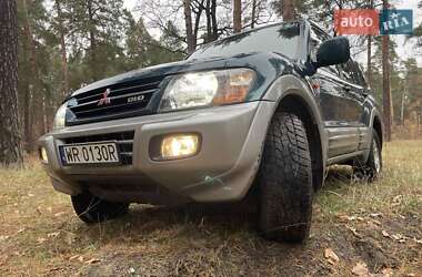 Позашляховик / Кросовер Mitsubishi Pajero Wagon 2001 в Києві