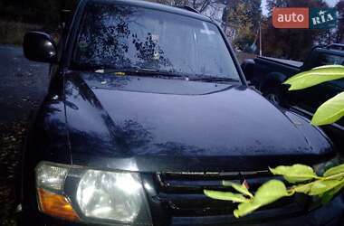Внедорожник / Кроссовер Mitsubishi Pajero Wagon 2003 в 