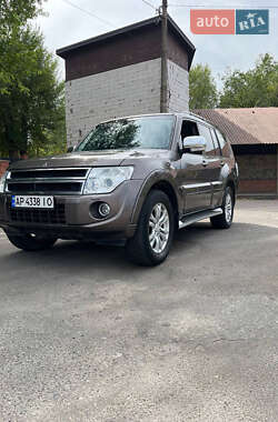 Позашляховик / Кросовер Mitsubishi Pajero Wagon 2013 в Запоріжжі