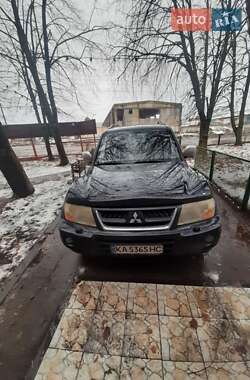 Позашляховик / Кросовер Mitsubishi Pajero Wagon 2006 в Києві