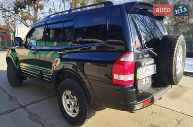 Внедорожник / Кроссовер Mitsubishi Pajero Wagon 2001 в 