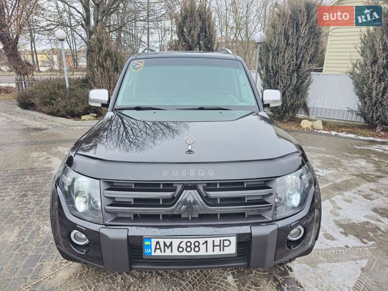 Позашляховик / Кросовер Mitsubishi Pajero Wagon 2008 в Вінниці