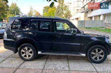 Позашляховик / Кросовер Mitsubishi Pajero Wagon 2007 в Львові