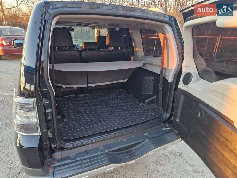 Внедорожник / Кроссовер Mitsubishi Pajero Wagon 2008 в Одессе