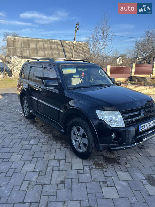 Внедорожник / Кроссовер Mitsubishi Pajero Wagon 2008 в Тернополе