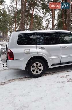 Внедорожник / Кроссовер Mitsubishi Pajero Wagon 2005 в 
