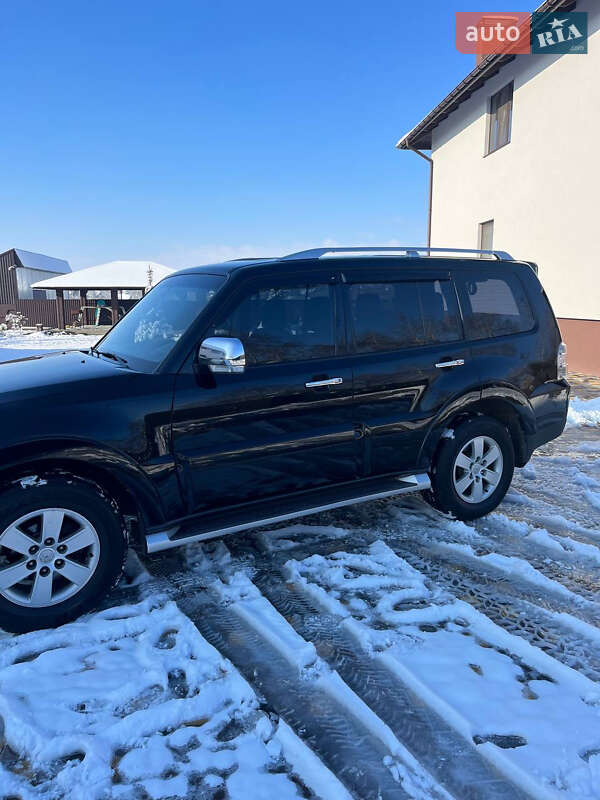 Позашляховик / Кросовер Mitsubishi Pajero Wagon 2008 в Магдалинівці