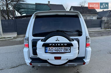 Внедорожник / Кроссовер Mitsubishi Pajero Wagon 2010 в Тересве