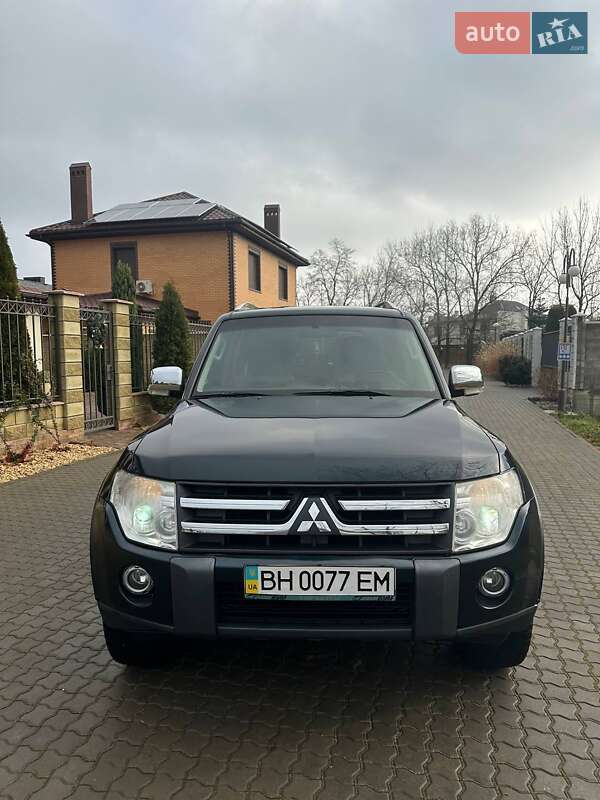 Внедорожник / Кроссовер Mitsubishi Pajero Wagon 2007 в Одессе