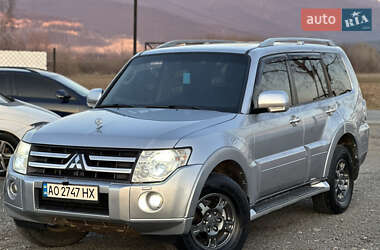 Позашляховик / Кросовер Mitsubishi Pajero Wagon 2007 в Хусті