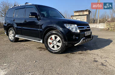 Внедорожник / Кроссовер Mitsubishi Pajero Wagon 2007 в Новояворовске