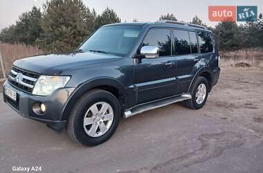 Внедорожник / Кроссовер Mitsubishi Pajero Wagon 2008 в Львове